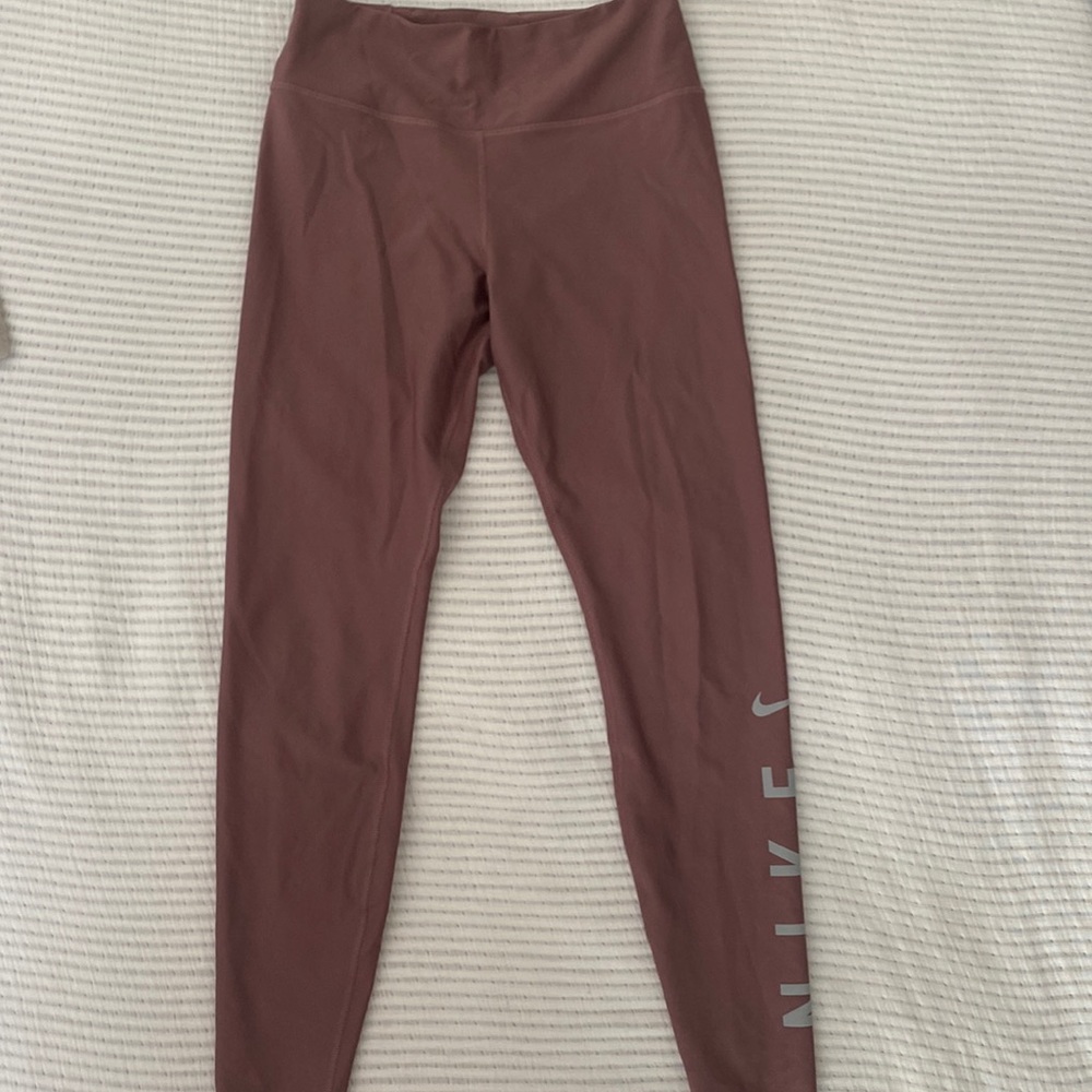 Women’s Nike logo leggings, size small